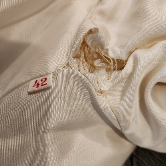 Quiet Luxury Winter Coat Cream 100% Icelandic Wool RARE Size 42 VTG Movie Prop - Picture 5 of 11